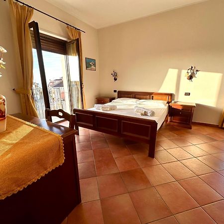 Luxury Accommodation Santa Domenica Talao Exterior foto