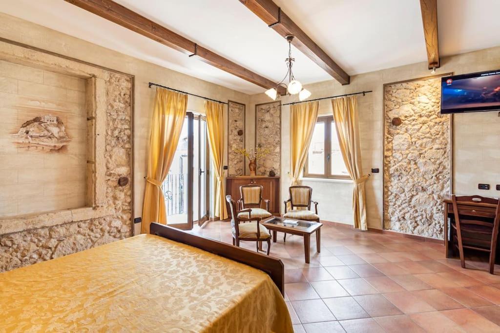 Luxury Accommodation Santa Domenica Talao Exterior foto